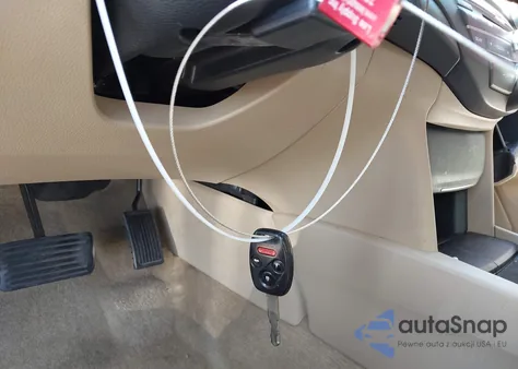 2009 Honda Accord 2.4 Lx-P z USA, uszkodzony, nr VIN 1HGCP26459A182320